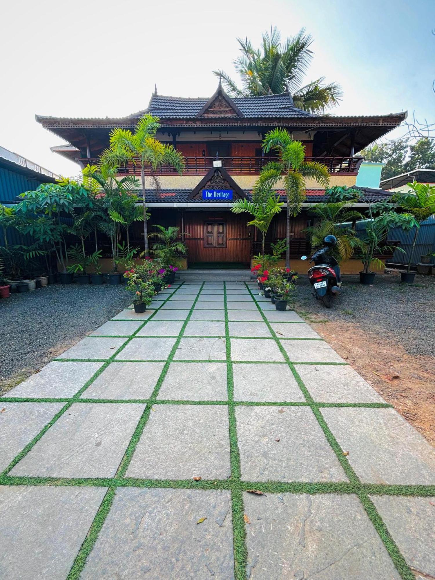 Heritage Homes Kochi Exterior photo